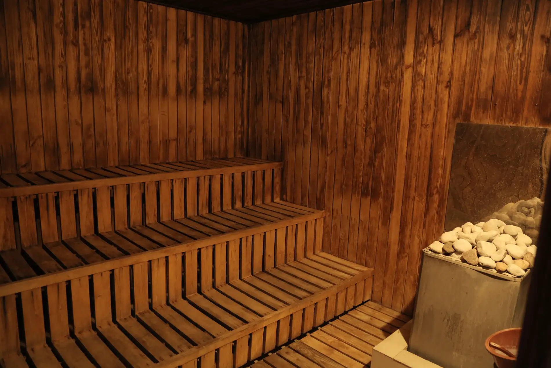 sauna at safi